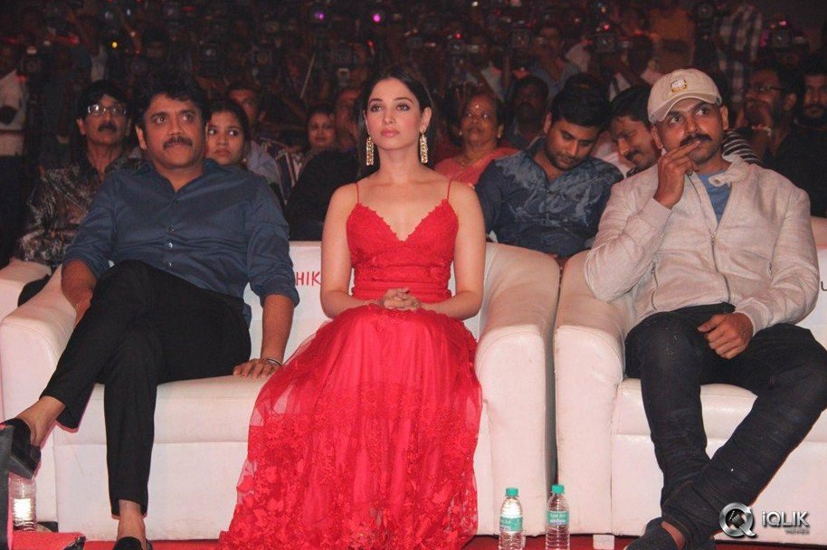 Oopiri-Tamil-Audio-Launch